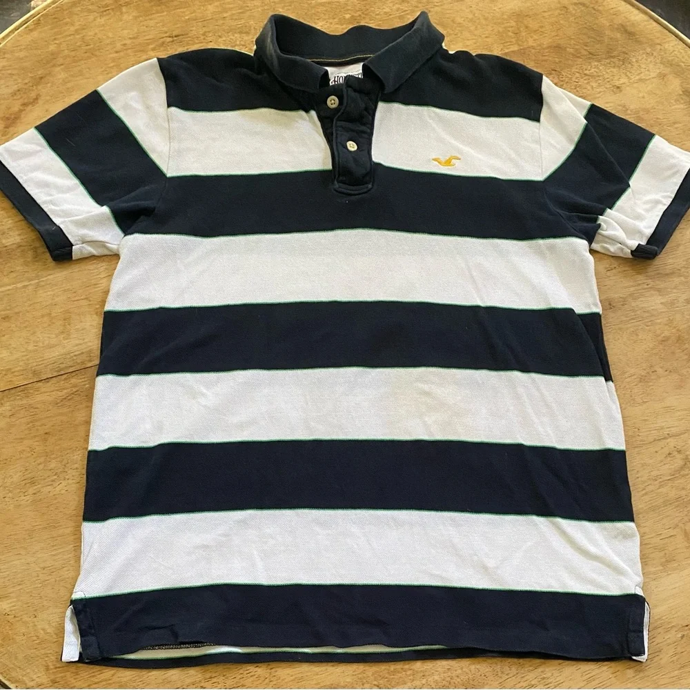Hollister Boy’s Large Navy/White Wide Stripe Cotton Pique Knit Short Sleeve Polo